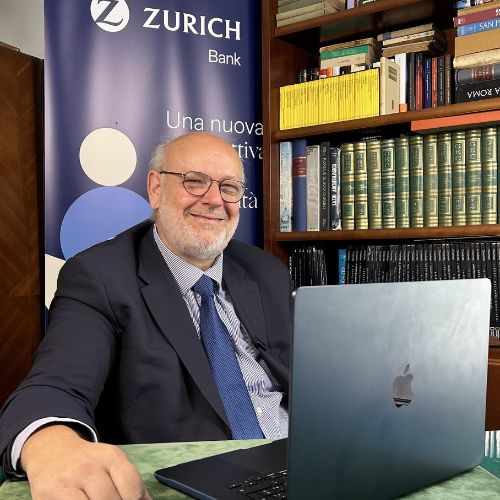 Emanuele Cattani al lavoro